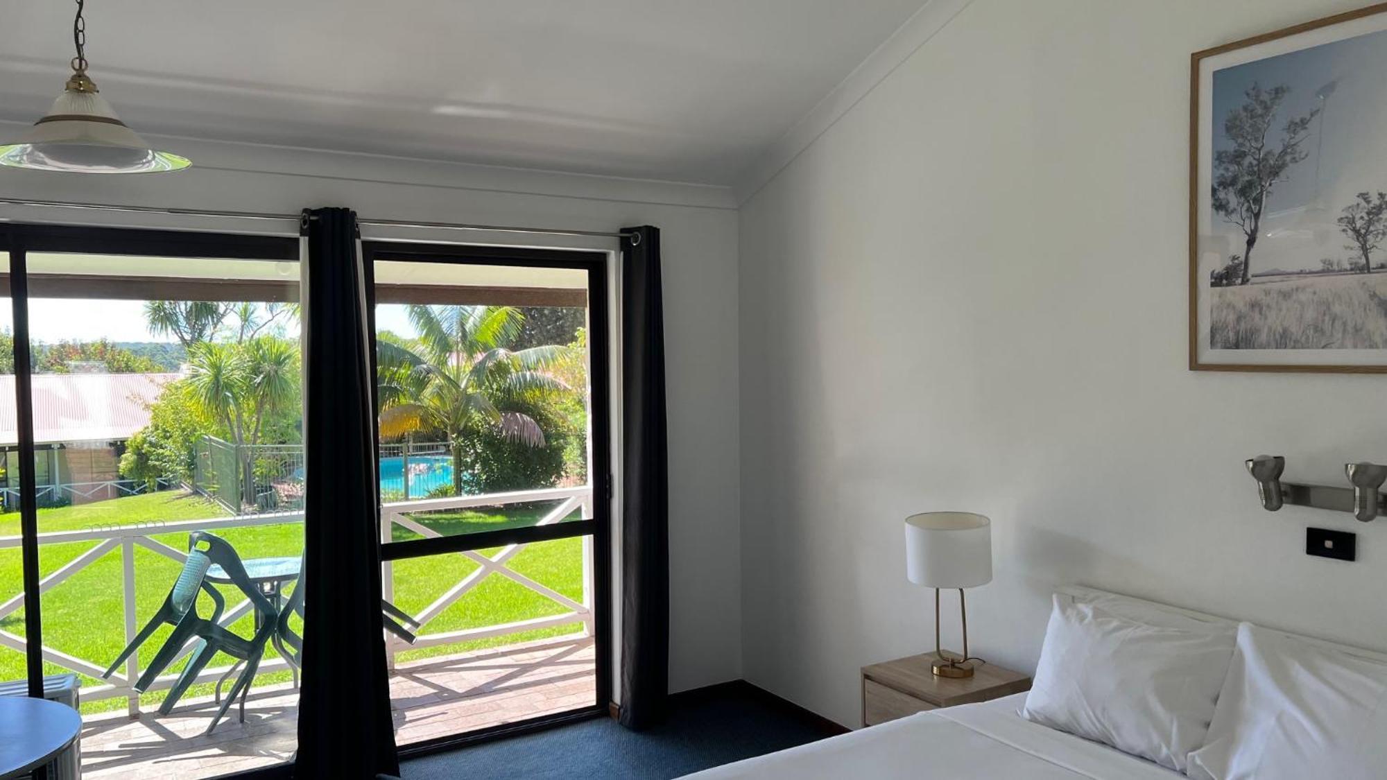 פרמברטון Karri Forest Motel מראה חיצוני תמונה